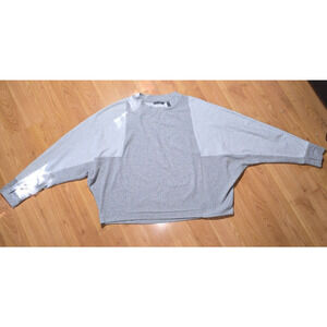 Women’s Grey Color Block Cozy Oversized Sweatshirt by ANYBODY size XL